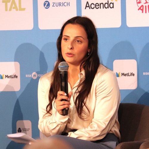 SYDNEY-s-met-2-Kristen